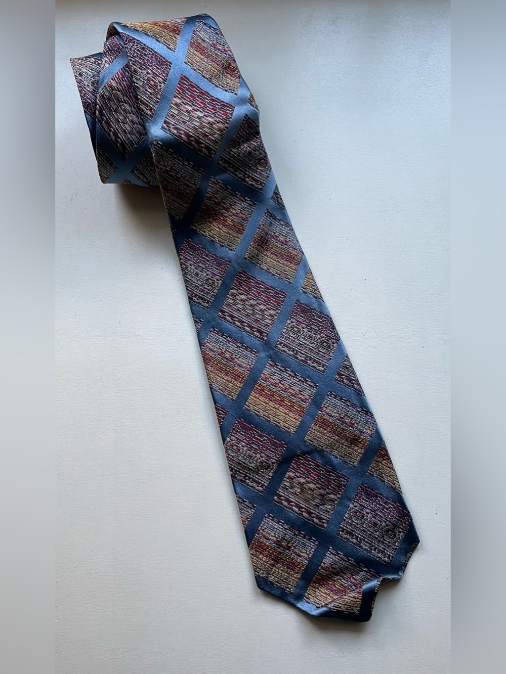 Don Loper Of California Classic Men’s Silk Blue Geometric Tie